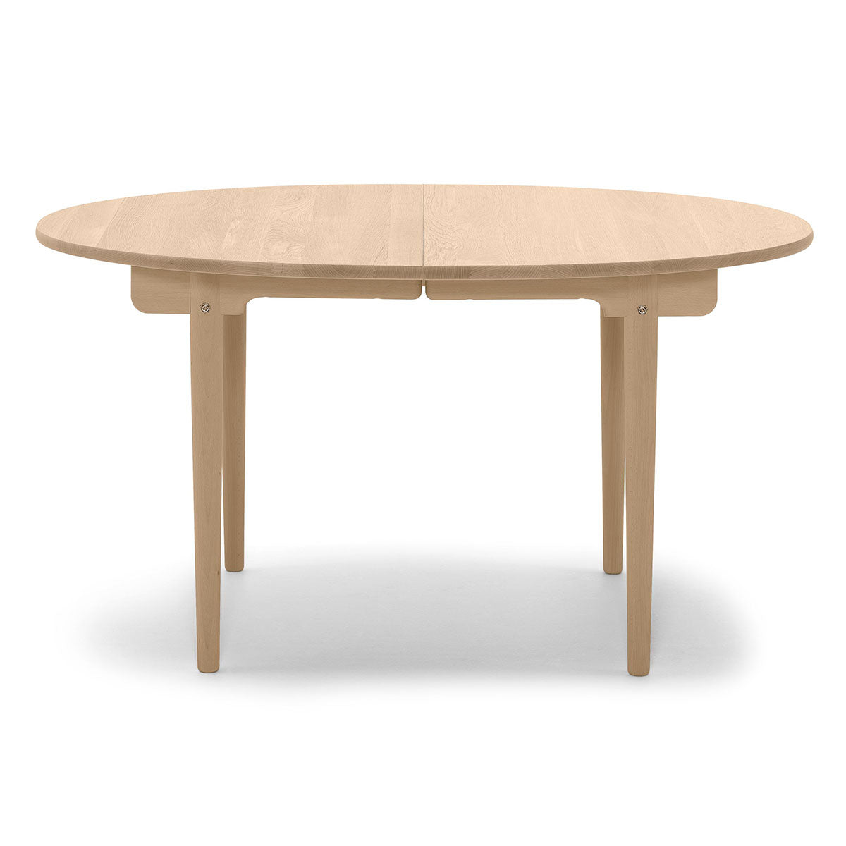 CH337 Extendable Table | Oiled Oak Top and Frame