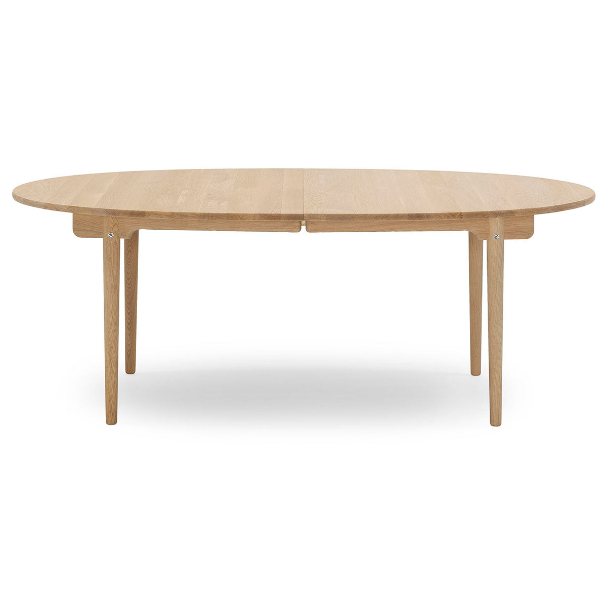 CH338 Extendable Table | Oiled Oak Top and Frame