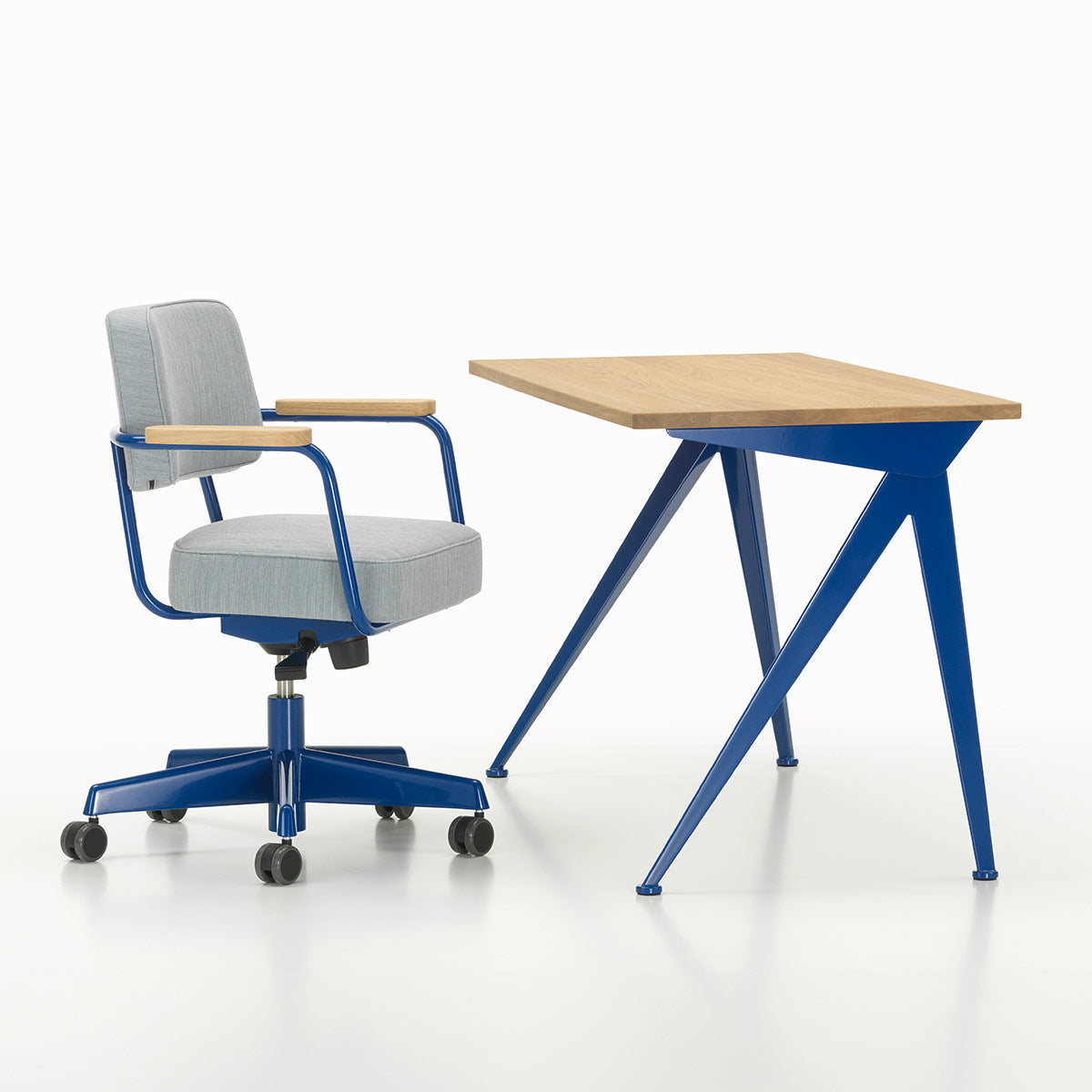 Compas Direction Desk | Oiled Natural Oak Top