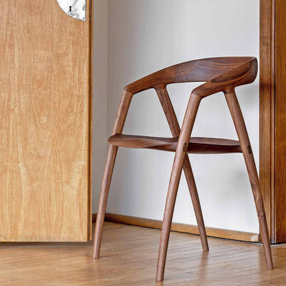 DC09 Dining Chair | Solid Walnut