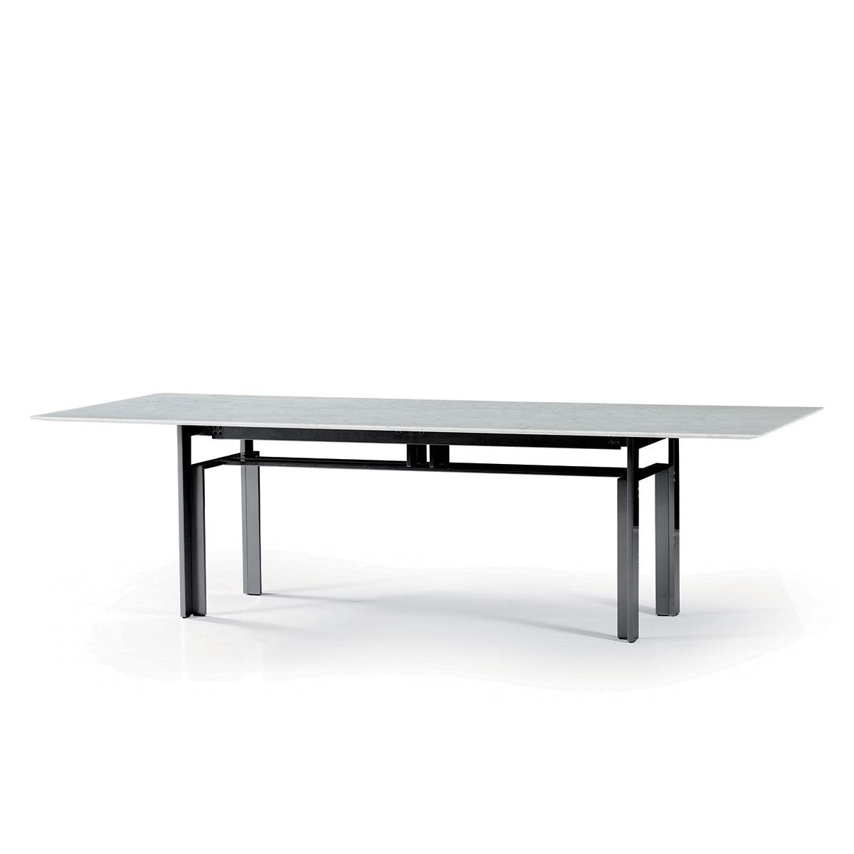 Doge Dining Table | Carrara Marble Top