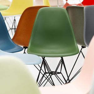 DSR Eames Plastic Side Chair | Polypropylene Seat Shell in Forest Green
