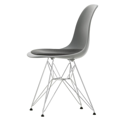 DSR Eames Chair with Seat Pad | Dark Grey Hopsak Seat Pad