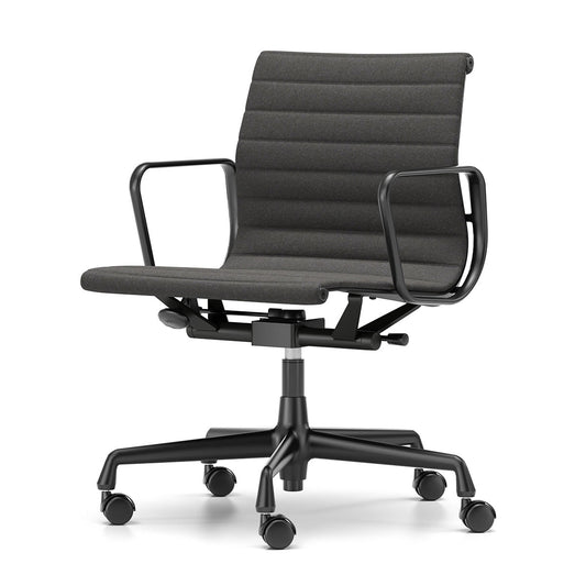 Aluminium Group EA 118 Chair | Black Leather Seat and Back