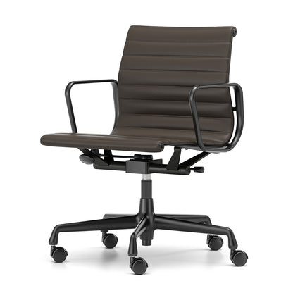 Aluminium Group EA 118 Chair | Black Leather Seat and Back