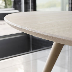 Edge Extending Oval Table GM3900 | Soaped Oak Top and Legs