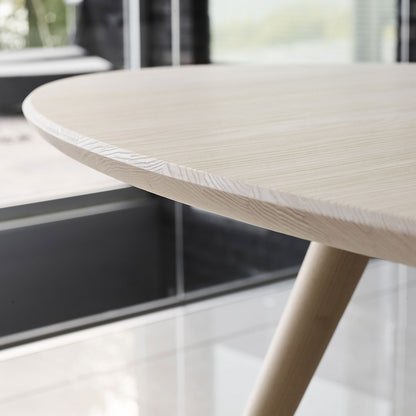 Edge Extending Oval Table GM3900 | Soaped Oak Top and Legs