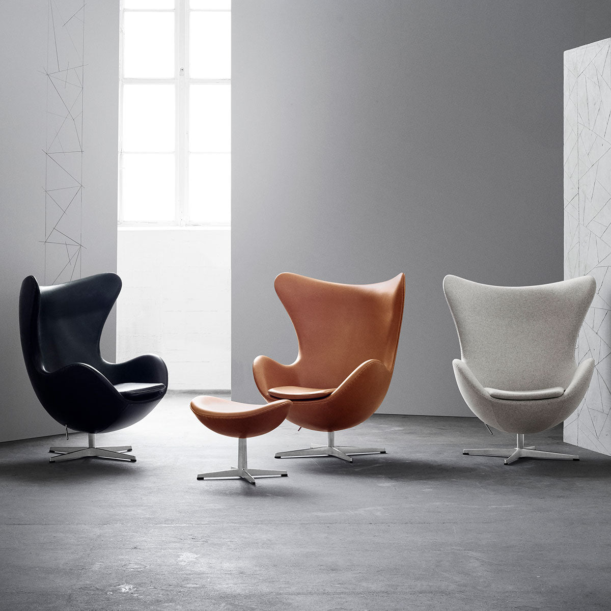 Egg Chair | Walnut Grace Leather Upholstery