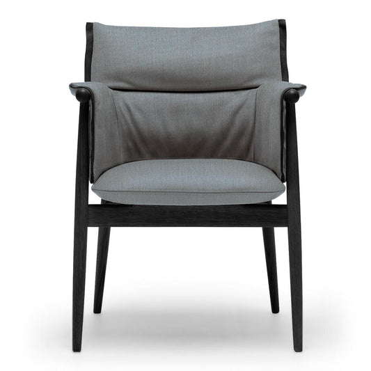 Embrace Armchair E005 | Light Grey Hallingdal 130 Black Edge Strip