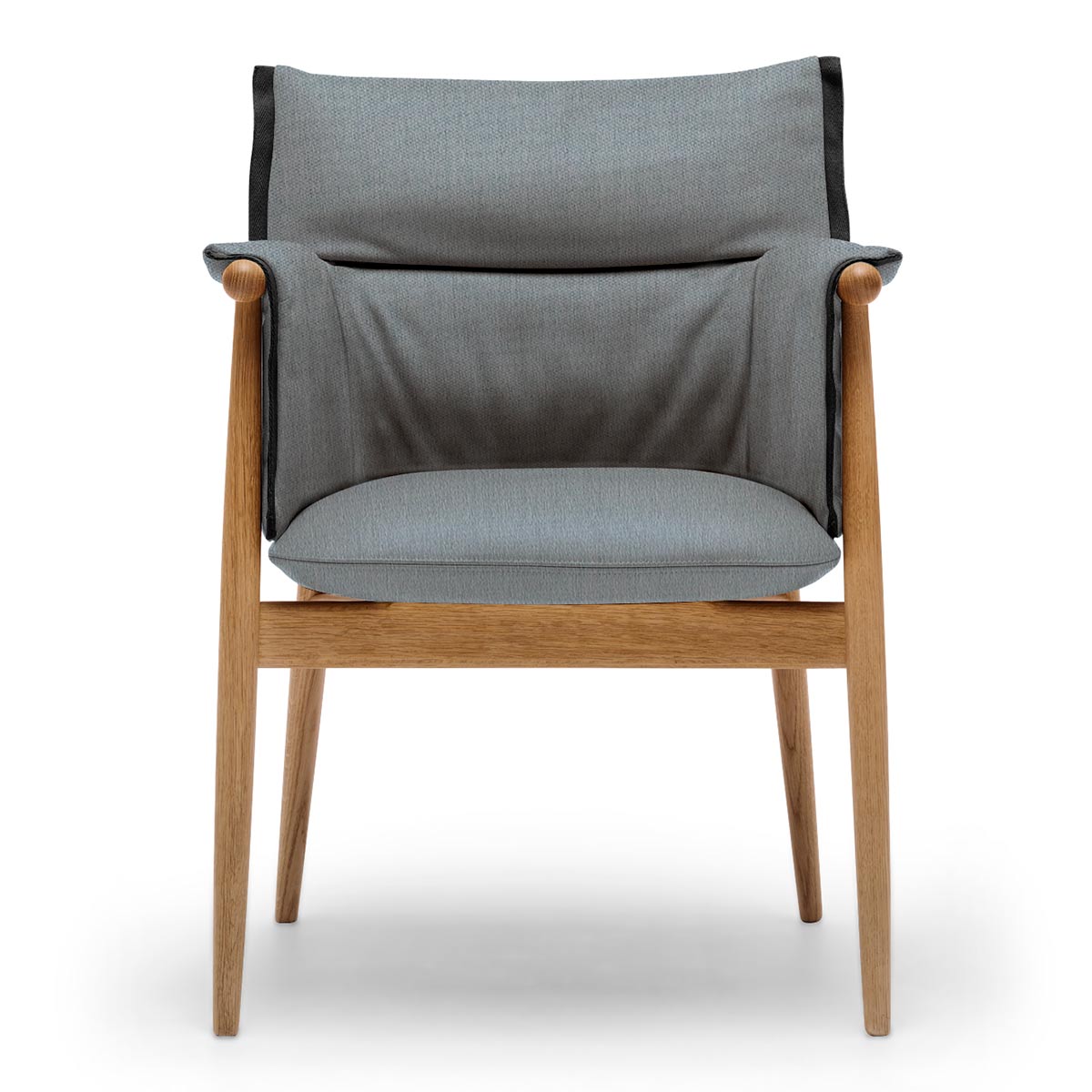 Embrace Armchair E005 | Light Grey Hallingdal 130 Black Edge Strip