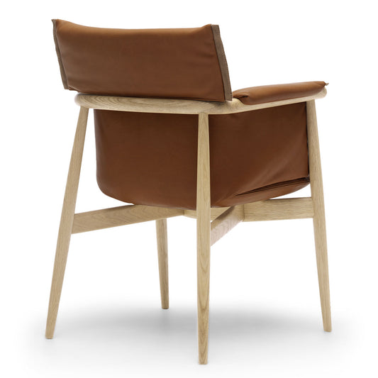 Embrace Armchair E005 | Tan Loke 7748 Leather Natural Edge Strip