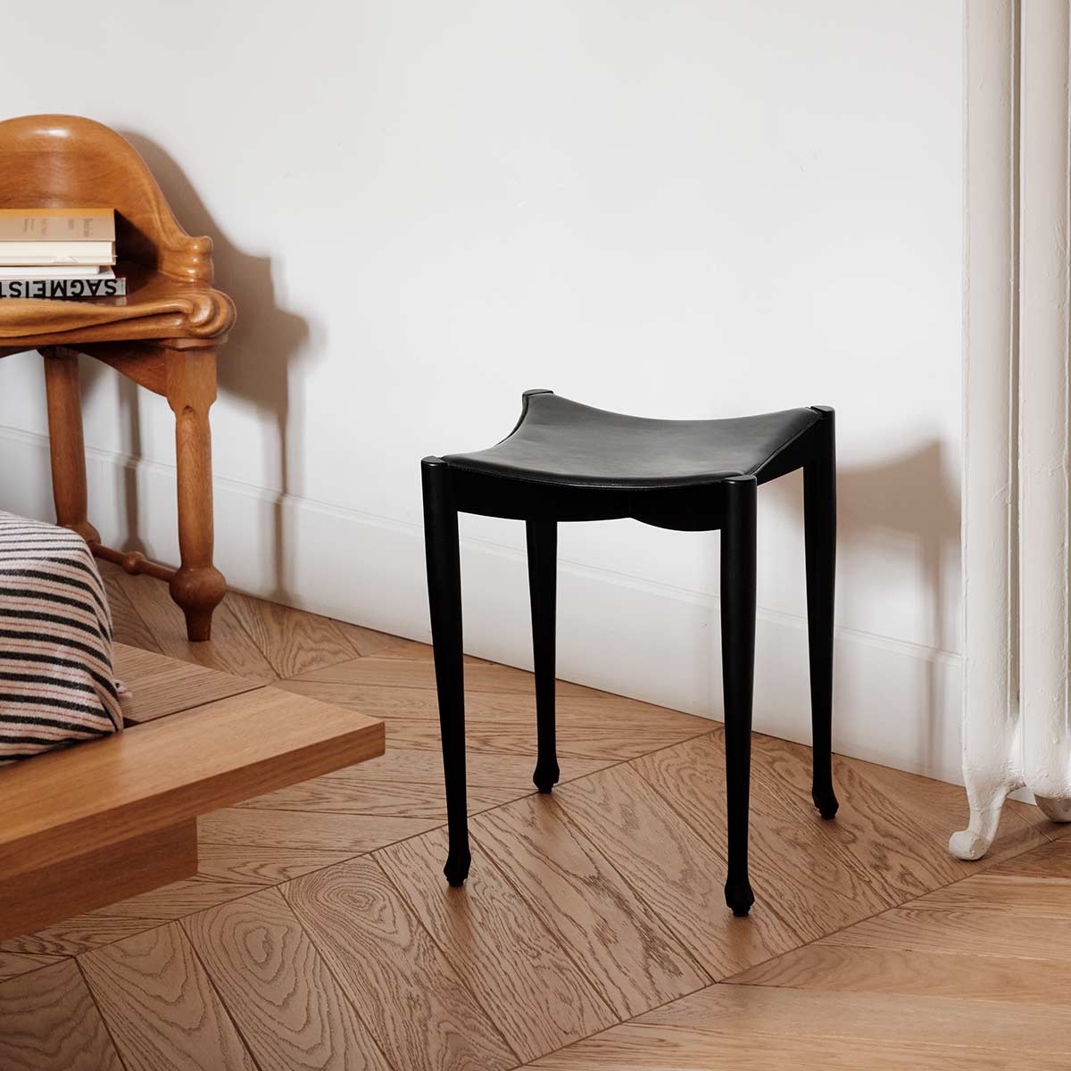 Gaulino Stool | Black Hide Seat