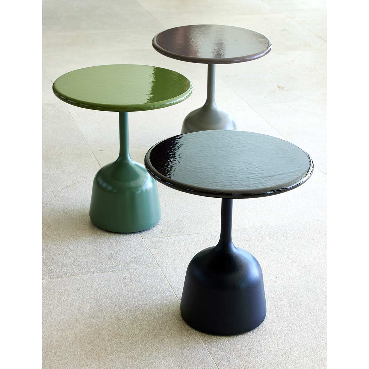 Glaze Coffee Table Small | Black Glazed Lava Stone Top