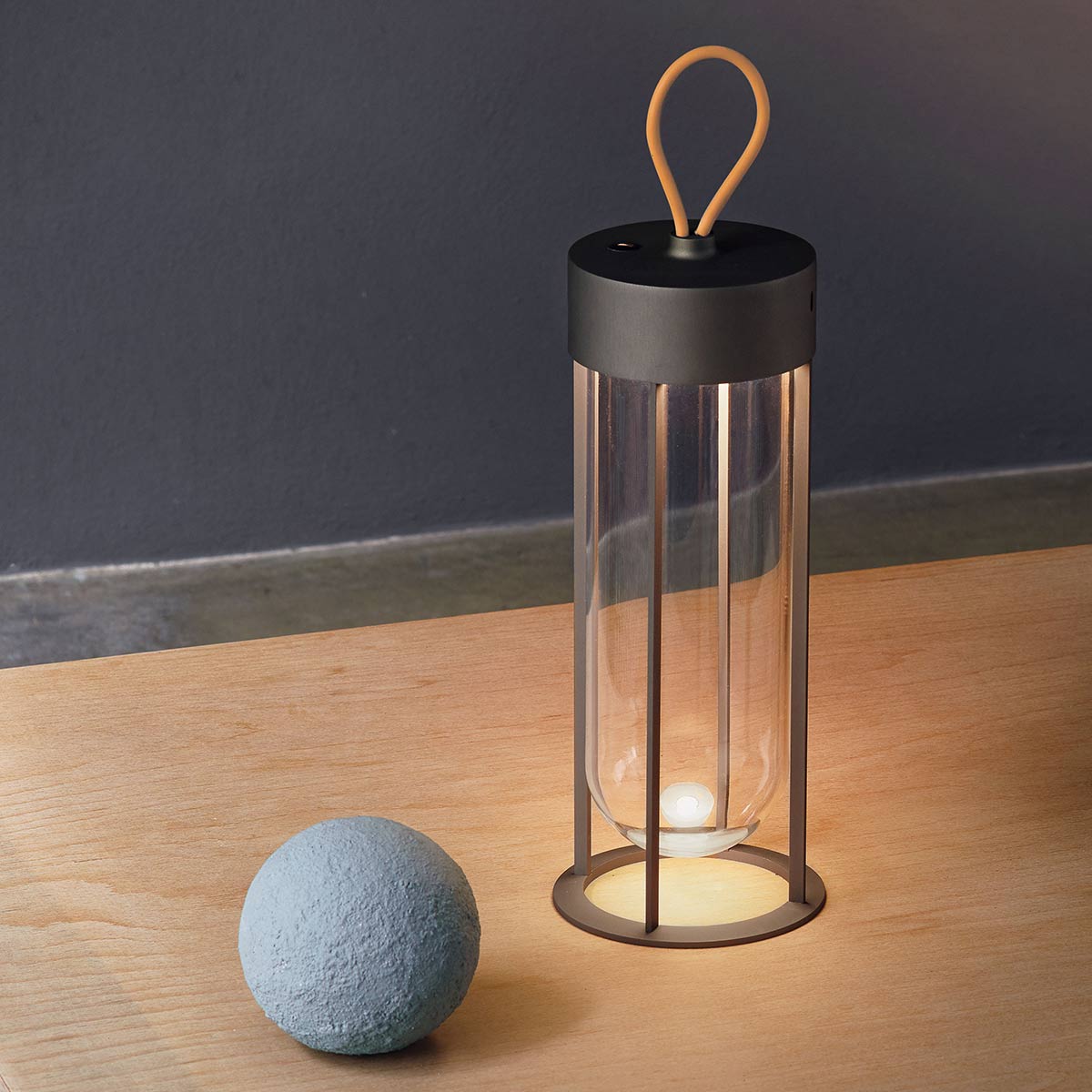 In Vitro Unplugged Table Lamp | Anthracite