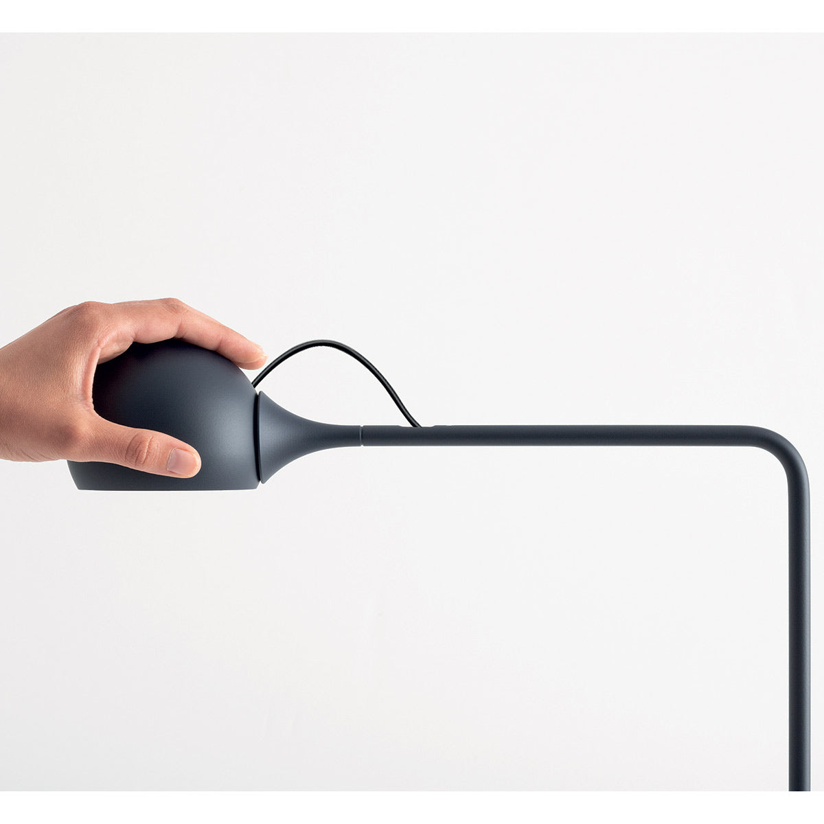 Ixa Reading Floor Lamp | Anthracite