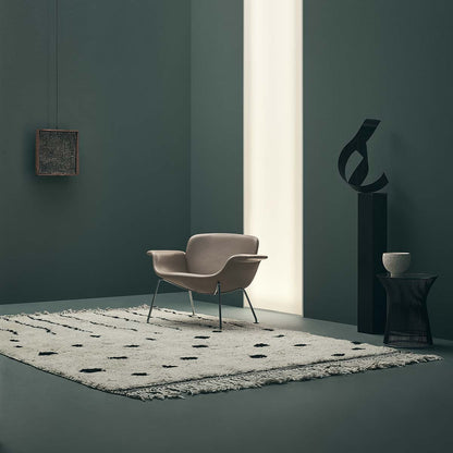 KN04 Lounge Chair | Light Brown 19 West Fabric Upholstery