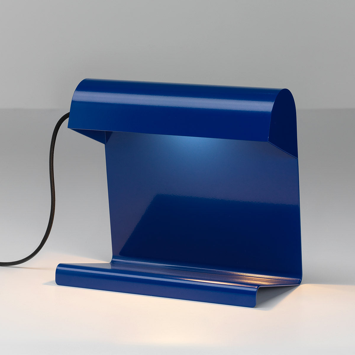 Lampe de Bureau Table Lamp | Bleu Marcoule Prouve