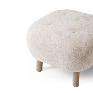 Little Petra Pouf ATD1 | Sheepskin Moonlight