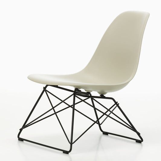 LSR Eames Plastic Lounge Chair | Polypropylene Seat Shell in Cotton White