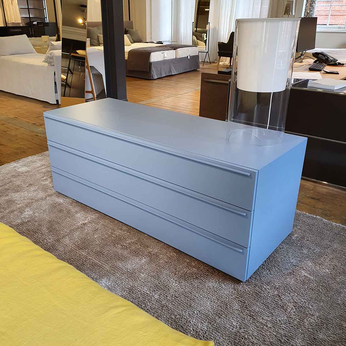Modern 3 Drawers Wide | Matt Lacquer L15 Sugarpaper Blue