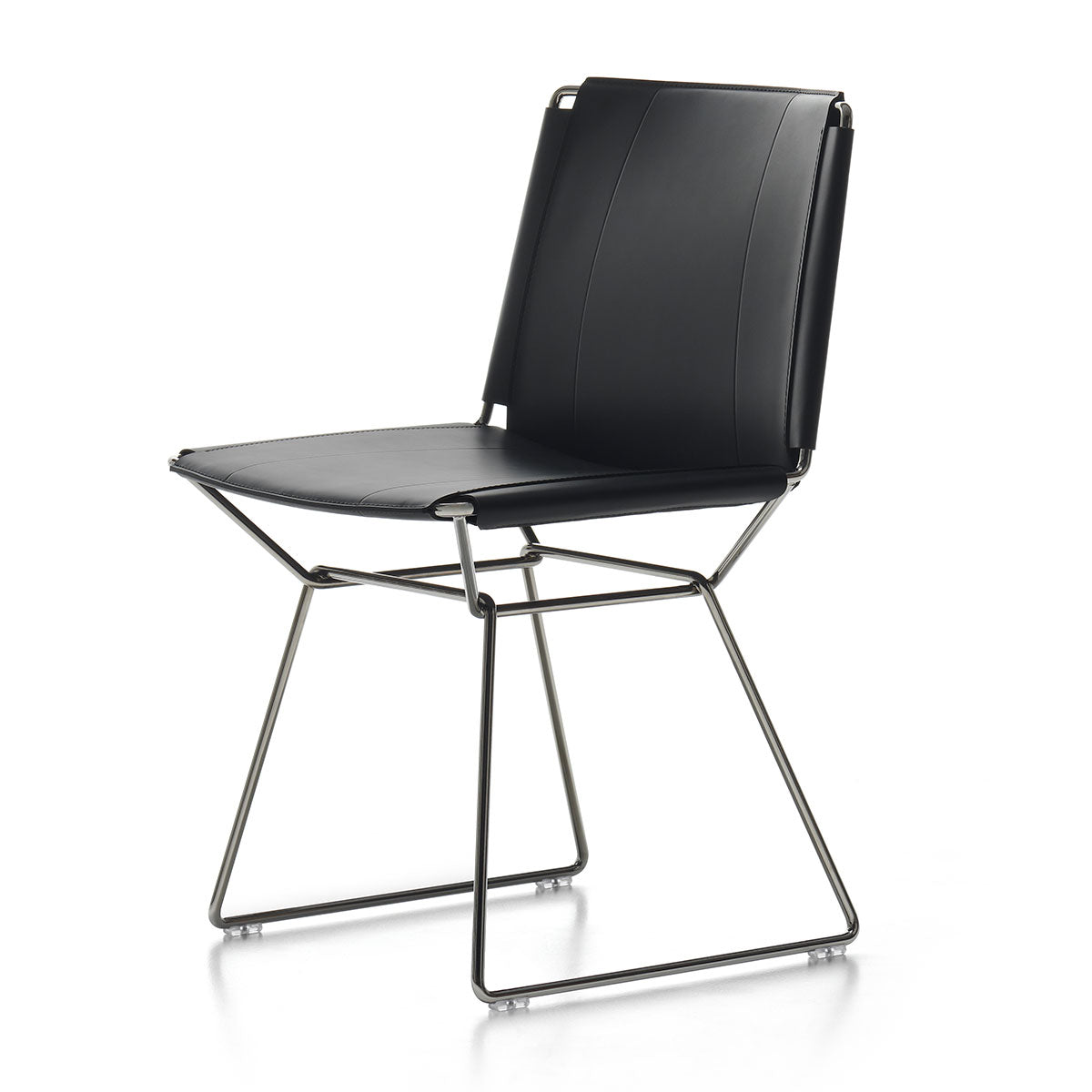Neil Chair | Black Saddle Hide 02
