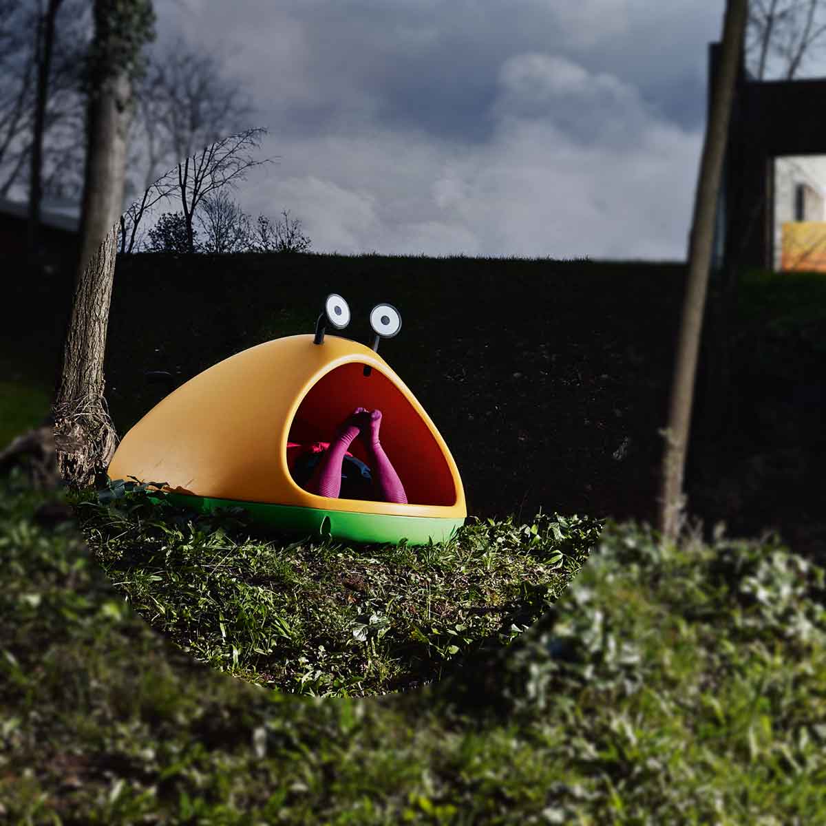 Nido Den | Yellow and Green