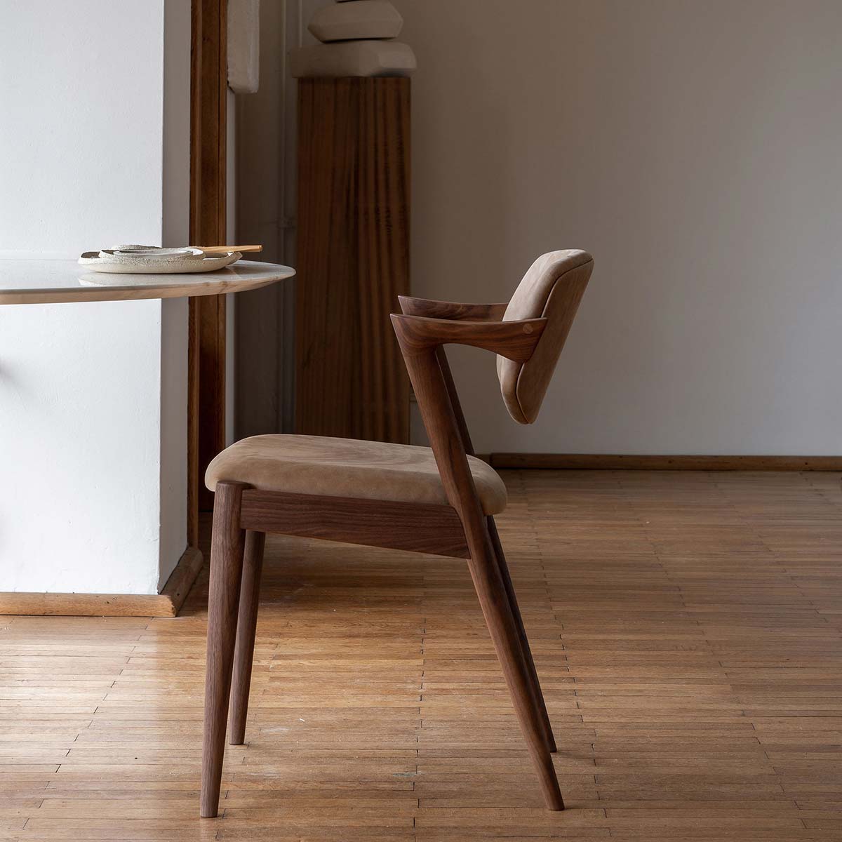 No 42 Dining Chair | Gold 30329 Nubuck Duet Leather