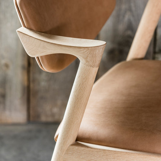 No 42 Dining Chair | Camel 21004 Dunes Leather