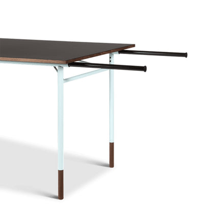 Nyhavn Dining Table Extendable | Walnut with Black Linoleum Top