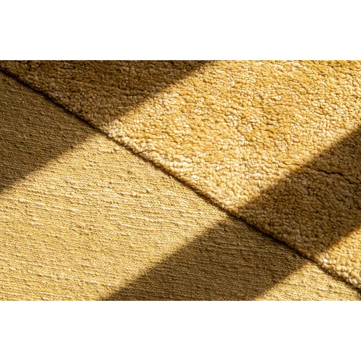 Oblique Rug 170x240cm | Amber