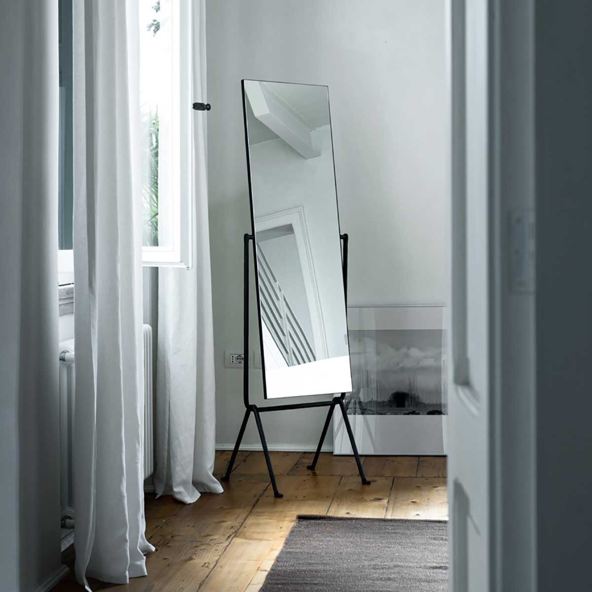 Officina Floor Standing Mirror | Wrought Iron Anthracite Grey