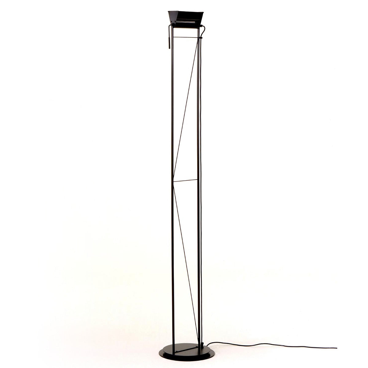 Opus Floor Light | Soft Touch Black