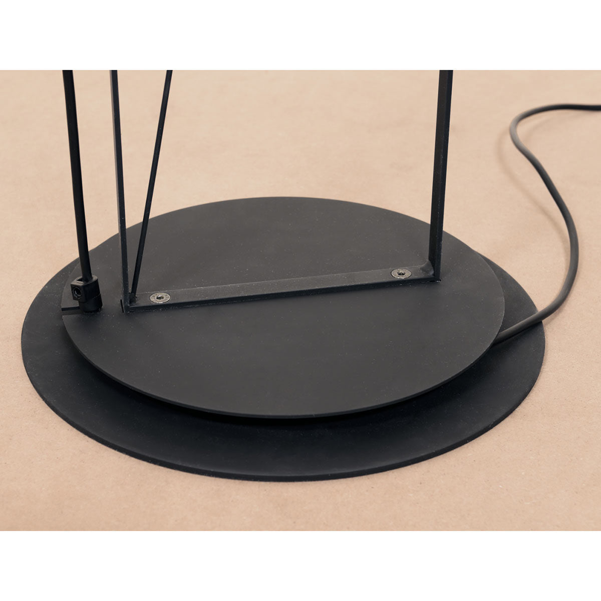Opus Floor Light | Soft Touch Black