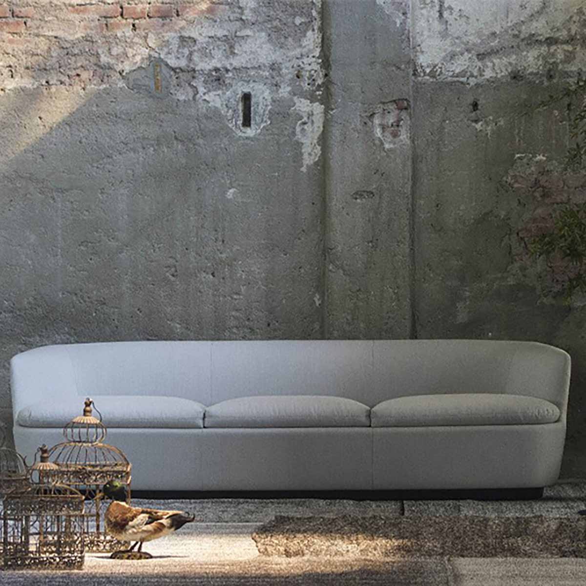 Orla 3 Seat Sofa | Hallingdal Fabric 126 Grey White