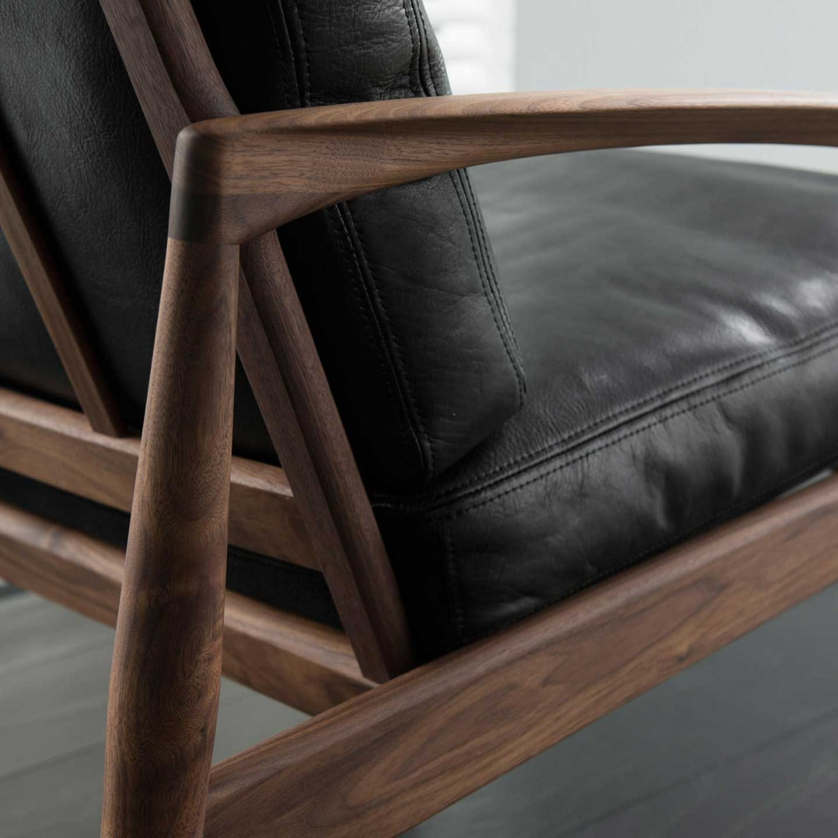 Paperknife Lounge Set | Black Aniline Leather L2YA