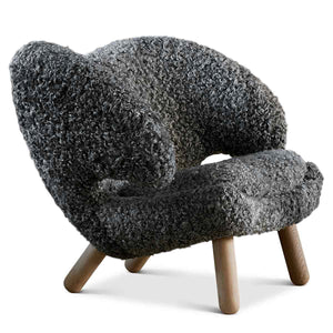 Pelican Lounge Chair | Sheepskin Gotland