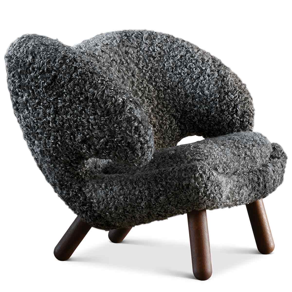 Pelican Lounge Chair | Sheepskin Gotland
