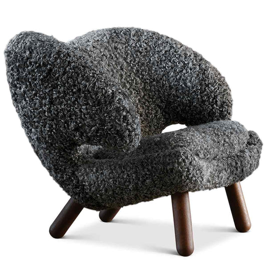 Pelican Lounge Chair | Sheepskin Gotland