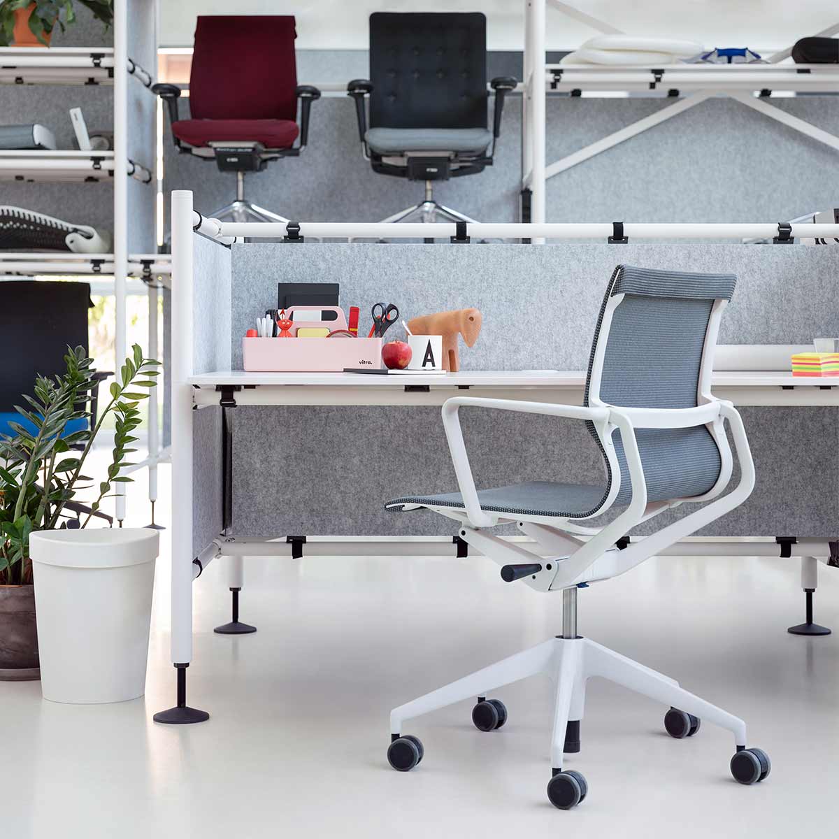 Physix Task Chair | Pebble Grey 08 Trioknit Seat and Back