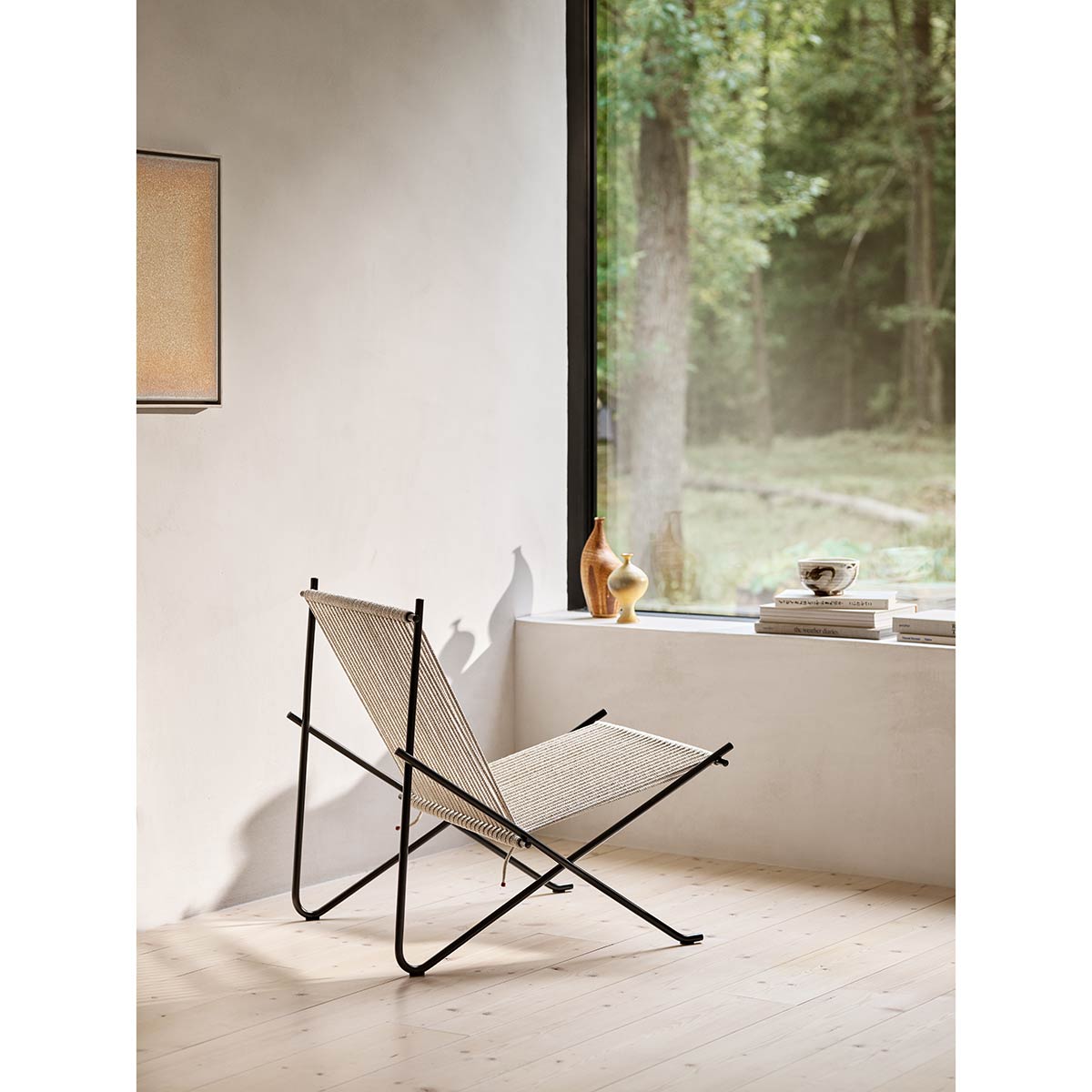 PK4 Lounge Chair | Natural Halyard Seat with Black Frame
