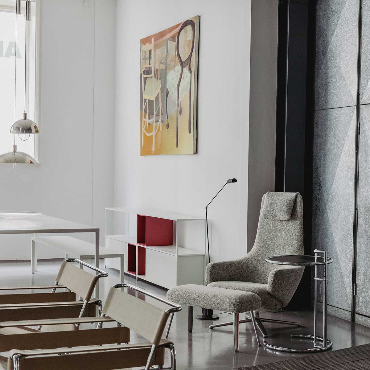 Repos Lounge Chair | Nubia 01 Ivory and Pearl Fabric Upholstery