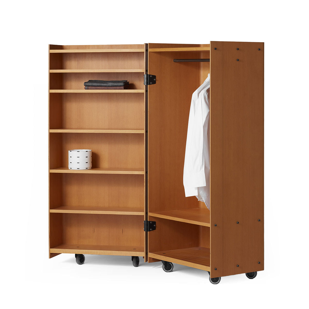 Roller Cabinet | Oiled Oregon Pine