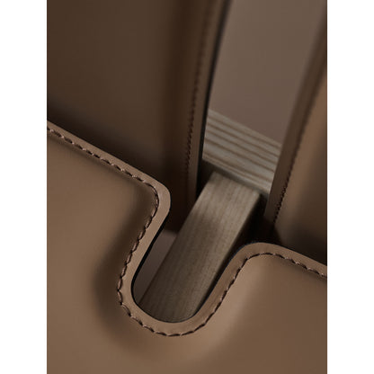 Scarpa 925 Lounge Chair | Naturale Saddle Leather Upholstery