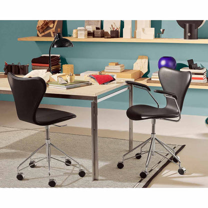 Series 7 Swivel Chair | Black Soft Leather