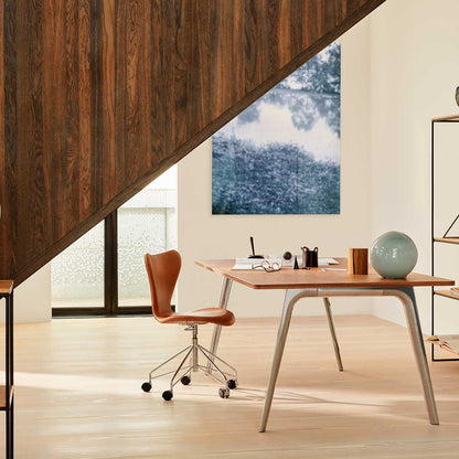 Series 7 Swivel Chair | Cognac Soft Leather