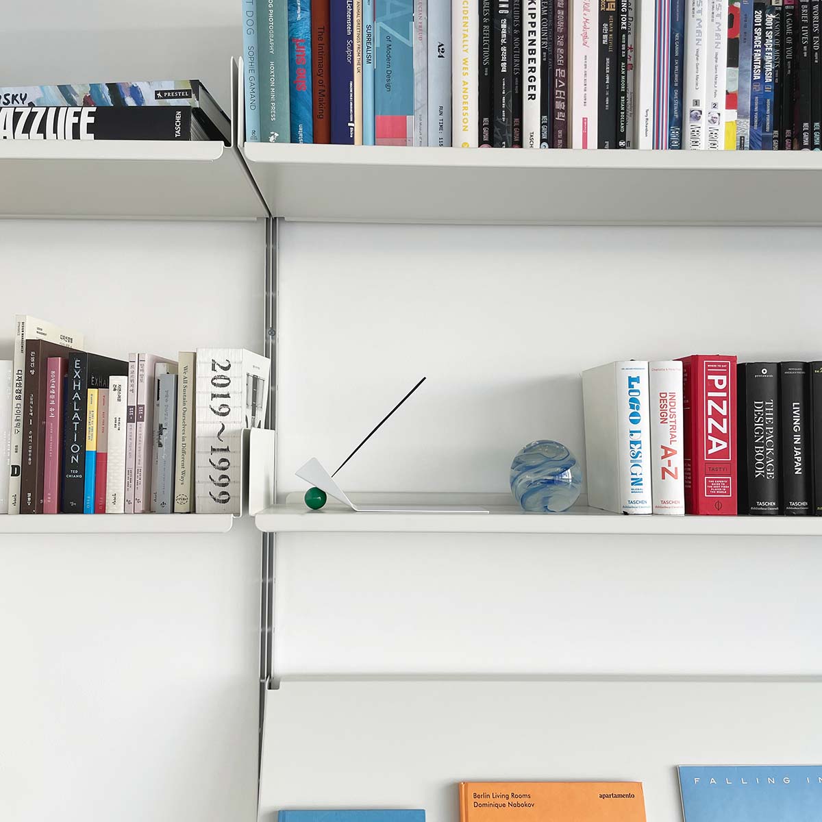 Shape of Flying Incense Holder | White with Green Ball