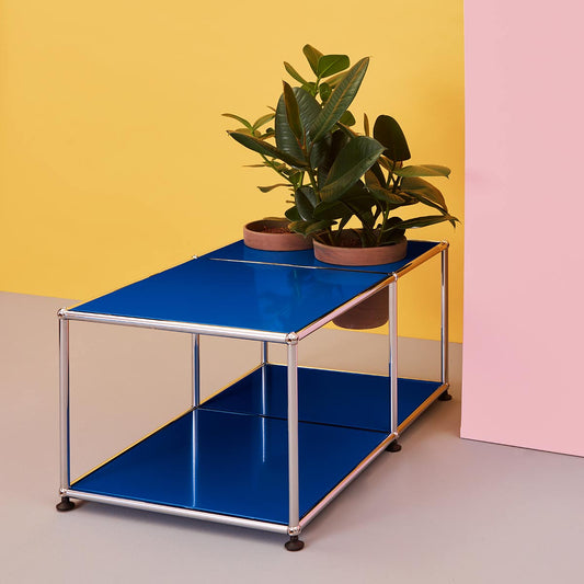 USM Side Table with Flowerpots | Gentian Blue Lacquer Panels