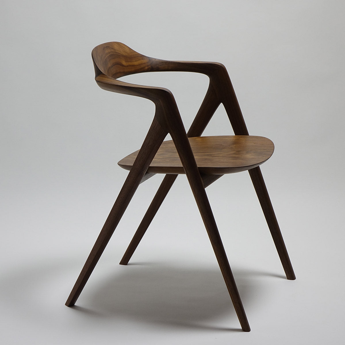 Sinn Chair | Ebony Walnut Frame