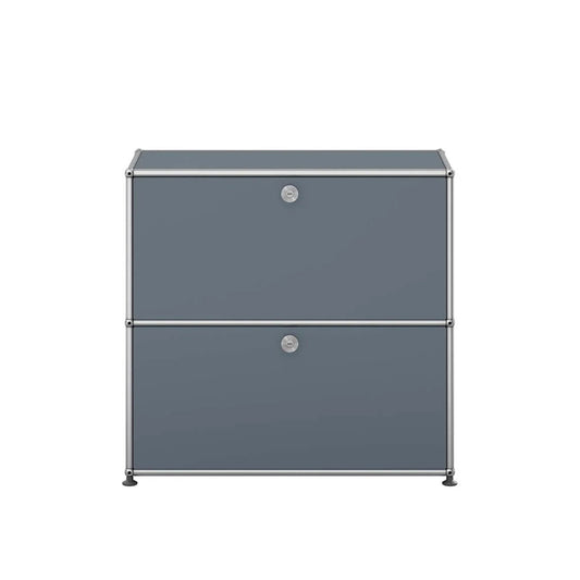 USM Small Closed Unit | Medium Grey Lacquer Panels