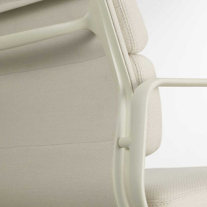 Soft Pad EA 208 Swivel Chair | Track 02 Light Grey Cream Upholstery